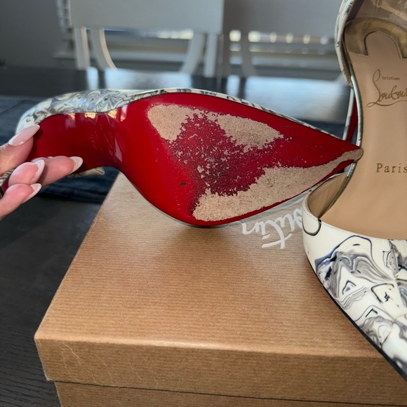 CHRISTIAN LOUBOUTIN 
Patent Marble Swirl Iriza 100 SIZE 37 1/2 - Picture 6 of 10